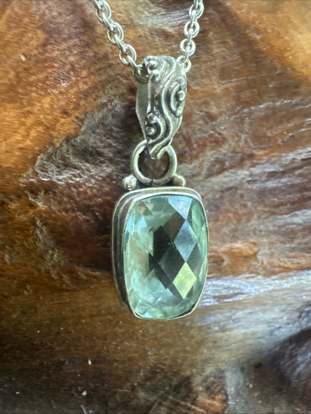 Retired Pandora Glamorous Legacy Necklace S925 ALE Sterling Silver Green Stone